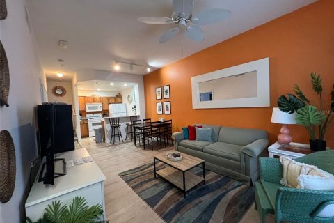 Townhouse in Kissimmee, Florida 3 bedrooms, 120.4 sq.m. № 2237789 - photo 4