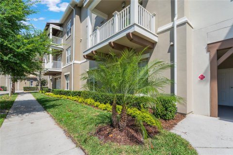 Copropriété à vendre à Kissimmee, Floride: 4 chambres № 1828207 - photo 1