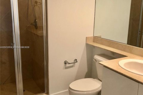 Condo in Miami, Florida, 2 bedrooms  № 2075384 - photo 7