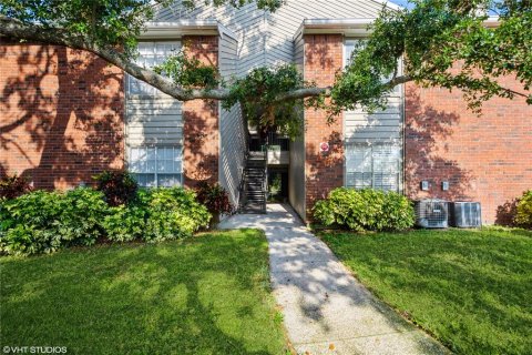 Copropriété à louer à Saint Petersburg, Floride: 3 chambres, 94.3 m2 № 1917690 - photo 2