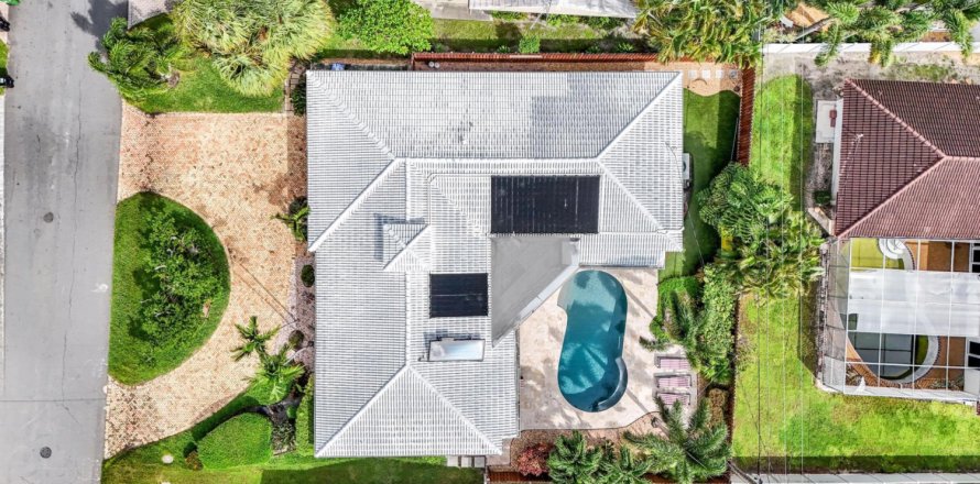Casa en Fort Lauderdale, Florida 4 dormitorios, 218.41 m2 № 1040720