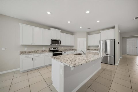 Villa ou maison à louer à Ocala, Floride: 4 chambres, 237.18 m2 № 2435088 - photo 8
