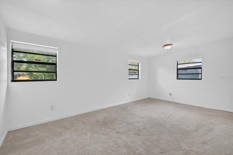 Villa ou maison à vendre à Safety Harbor, Floride: 2 chambres, 110.18 m2 № 1873805 - photo 15