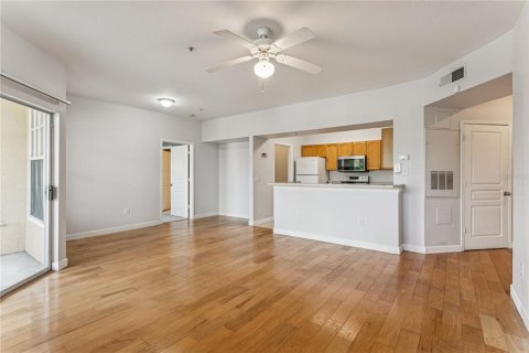 Condo in Tampa, Florida, 2 bedrooms  № 1840309 - photo 7