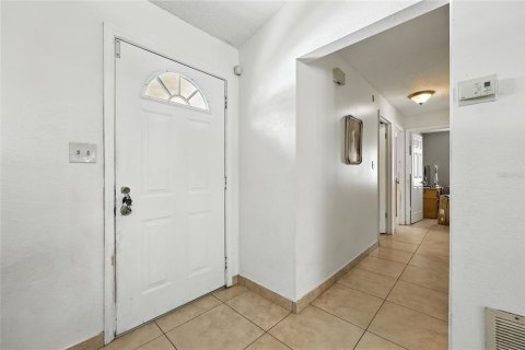 Casa en venta en Winter Springs, Florida, 4 dormitorios, 122.82 m2 № 1884454 - foto 4