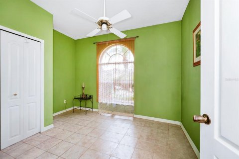 House in Orlando, Florida 3 bedrooms, 121.7 sq.m. № 1910036 - photo 25