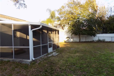 Casa en alquiler en Tampa, Florida, 3 dormitorios, 118.45 m2 № 1793337 - foto 29