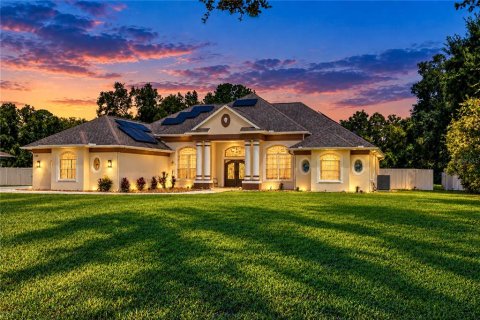 Casa en Wesley Chapel, Florida 3 dormitorios, 250.09 m2 № 2378119