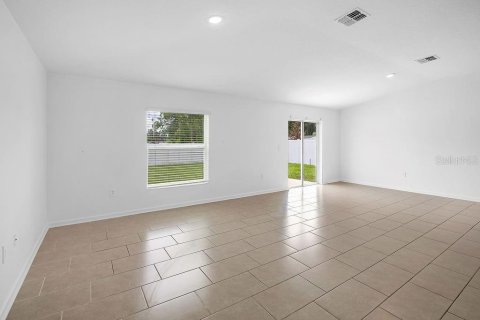 Villa ou maison à louer à Davenport, Floride: 3 chambres, 146.79 m2 № 2380889 - photo 7