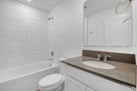 Villa ou maison à louer à Davenport, Floride: 3 chambres, 146.79 m2 № 2380889 - photo 10