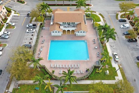 Купить таунхаус в Хомстед, Флорида 4 спальни, 127.65м2, № 1998709 - фото 22