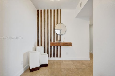 Copropriété à vendre à North Miami, Floride: 2 chambres, 161.93 m2 № 1938923 - photo 29