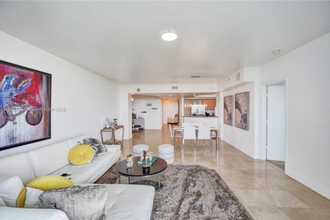 Copropriété à vendre à North Miami, Floride: 2 chambres, 161.93 m2 № 1938923 - photo 24