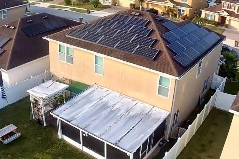 House in Kissimmee, Florida 5 bedrooms, 261.52 sq.m. № 1513792 - photo 7