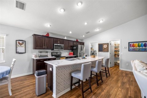 Casa en venta en Ocala, Florida, 4 dormitorios, 159.33 m2 № 1898998 - foto 10