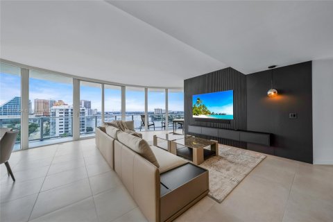 Condominio en venta en Fort Lauderdale, Florida, 3 dormitorios, 186.08 m2 № 1794568 - foto 1
