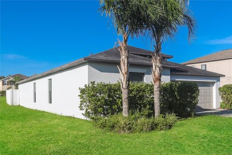 Casa en alquiler en Zephyrhills, Florida, 4 dormitorios, 178.56 m2 № 1905951 - foto 2