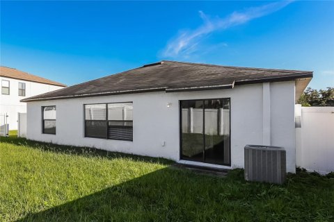 Casa en alquiler en Zephyrhills, Florida, 4 dormitorios, 178.56 m2 № 1905951 - foto 15