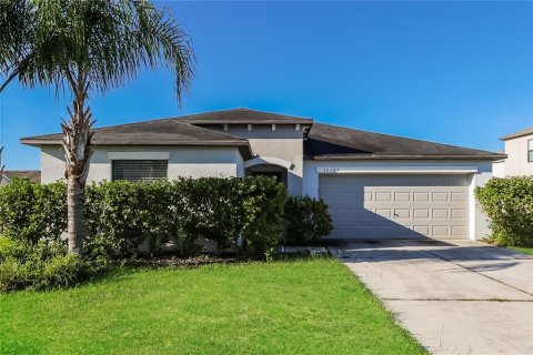 Casa en alquiler en Zephyrhills, Florida, 4 dormitorios, 178.56 m2 № 1905951 - foto 1