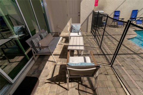 Touwnhouse à vendre à Kissimmee, Floride: 5 chambres, 213.12 m2 № 1852513 - photo 21