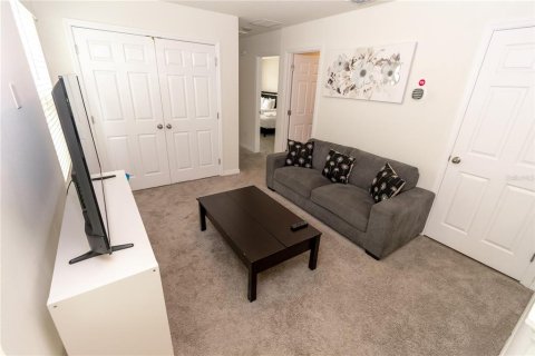 Touwnhouse à vendre à Kissimmee, Floride: 5 chambres, 213.12 m2 № 1852513 - photo 14