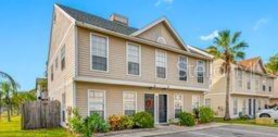 Adosado en Oldsmar, Florida 2 dormitorios, 113.71 m2 № 2223518