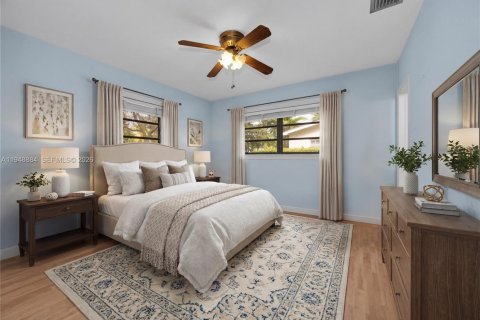 Villa ou maison à vendre à Miami, Floride: 4 chambres, 131.55 m2 № 2004823 - photo 13