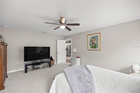 House in Summerfield, Florida 3 bedrooms, 166.67 sq.m. № 1914428 - photo 13