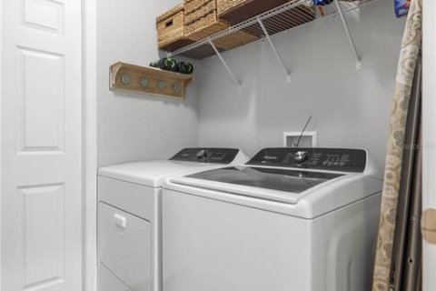 House in Summerfield, Florida 3 bedrooms, 166.67 sq.m. № 1914428 - photo 22