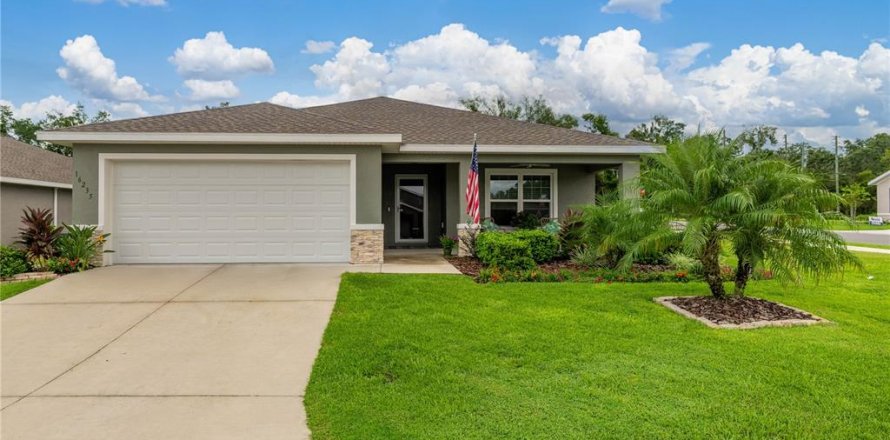 Villa ou maison à Summerfield, Floride 3 chambres, 166.67 m2 № 1914428