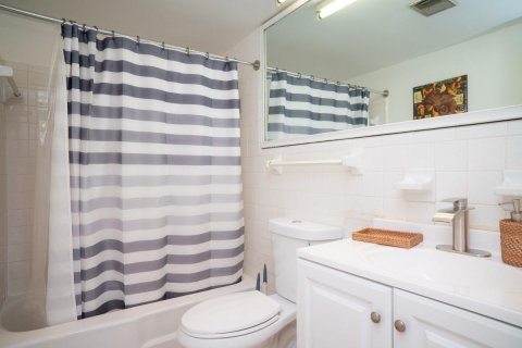 Copropriété à vendre à Pompano Beach, Floride: 3 chambres, 111.48 m2 № 2193062 - photo 2