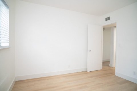 Copropriété à vendre à Pompano Beach, Floride: 3 chambres, 111.48 m2 № 2193062 - photo 12