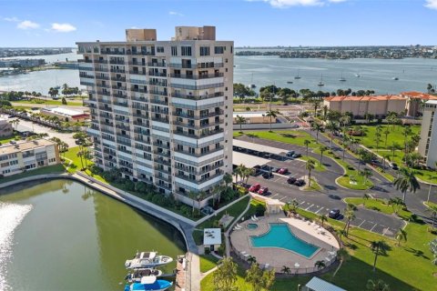 Condo in South Pasadena, Florida, 2 bedrooms  № 2381018