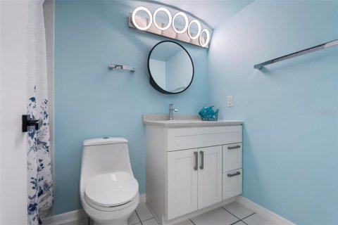 Condo in South Pasadena, Florida, 2 bedrooms № 2381018 - photo 26
