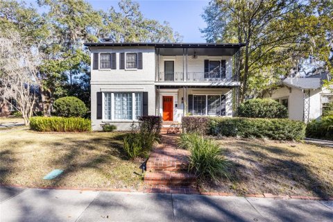 House in Gainesville, Florida 3 bedrooms, 200.48 sq.m. № 1916942 - photo 8