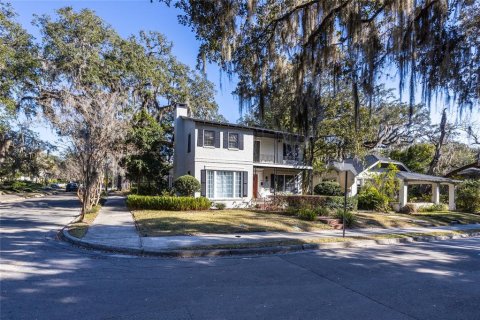 House in Gainesville, Florida 3 bedrooms, 200.48 sq.m. № 1916942 - photo 6