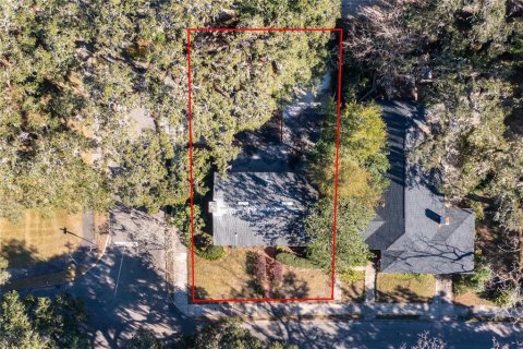 House in Gainesville, Florida 3 bedrooms, 200.48 sq.m. № 1916942 - photo 5