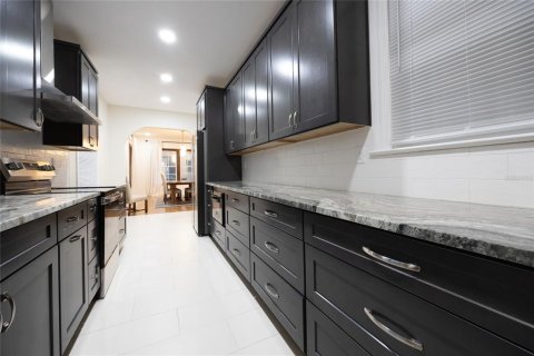 House in Gainesville, Florida 3 bedrooms, 200.48 sq.m. № 1916942 - photo 29