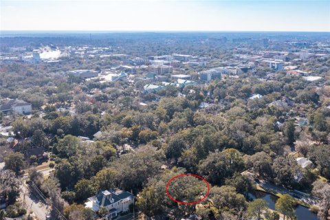 House in Gainesville, Florida 3 bedrooms, 200.48 sq.m. № 1916942 - photo 2