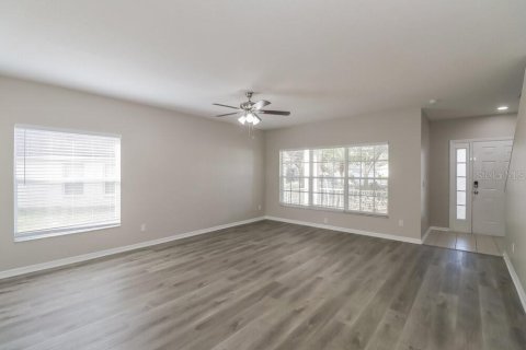 Casa en alquiler en Valrico, Florida, 4 dormitorios, 193.98 m2 № 1918118 - foto 6