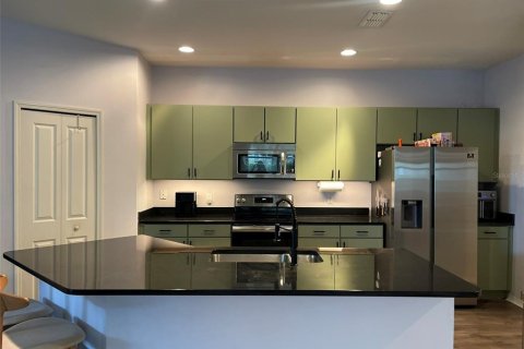 Villa ou maison à louer à Orlando, Floride: 3 chambres, 160.07 m2 № 2091850 - photo 3