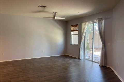 Villa ou maison à louer à Orlando, Floride: 3 chambres, 160.07 m2 № 2091850 - photo 10
