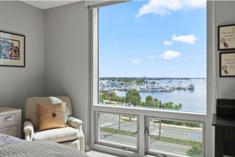 Condominio en alquiler en Sarasota, Florida, 2 dormitorios, 146.32 m2 № 2258645 - foto 25