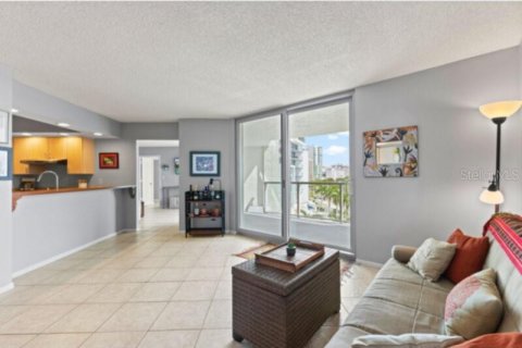 Condominio en alquiler en Sarasota, Florida, 2 dormitorios, 146.32 m2 № 2258645 - foto 10
