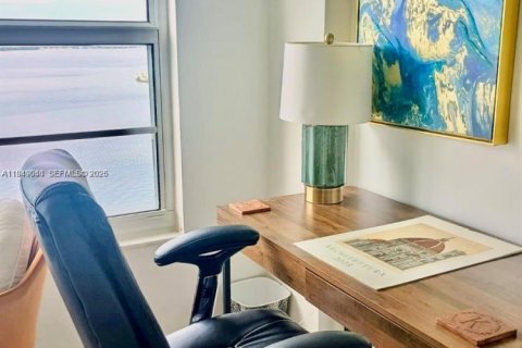 Снять в аренду кондоминиум в Майами, Флорида № 2005084 - фото 5