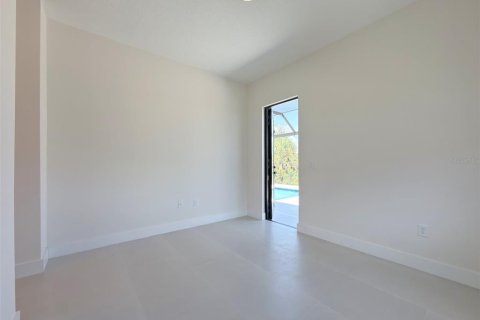 Villa ou maison à louer à Port Charlotte, Floride: 4 chambres, 228.73 m2 № 2156168 - photo 25