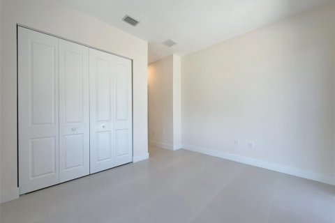 Villa ou maison à louer à Port Charlotte, Floride: 4 chambres, 228.73 m2 № 2156168 - photo 26