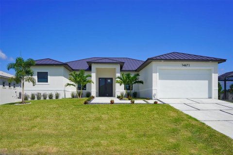 Villa ou maison à Port Charlotte, Floride 4 chambres, 228.73 m2 № 2156168