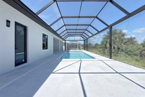 Villa ou maison à louer à Port Charlotte, Floride: 4 chambres, 228.73 m2 № 2156168 - photo 22