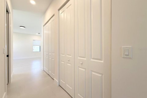 Villa ou maison à louer à Port Charlotte, Floride: 4 chambres, 228.73 m2 № 2156168 - photo 17